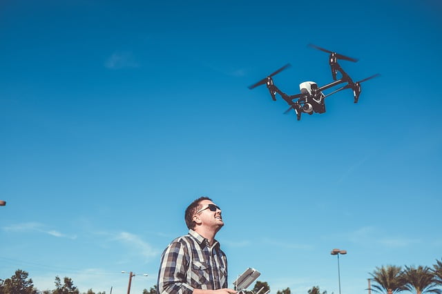 flying 2590495 640 - Things to do Before leaving home with a drone