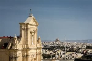malta 2377330 640 300x200 - drone laws for Malta